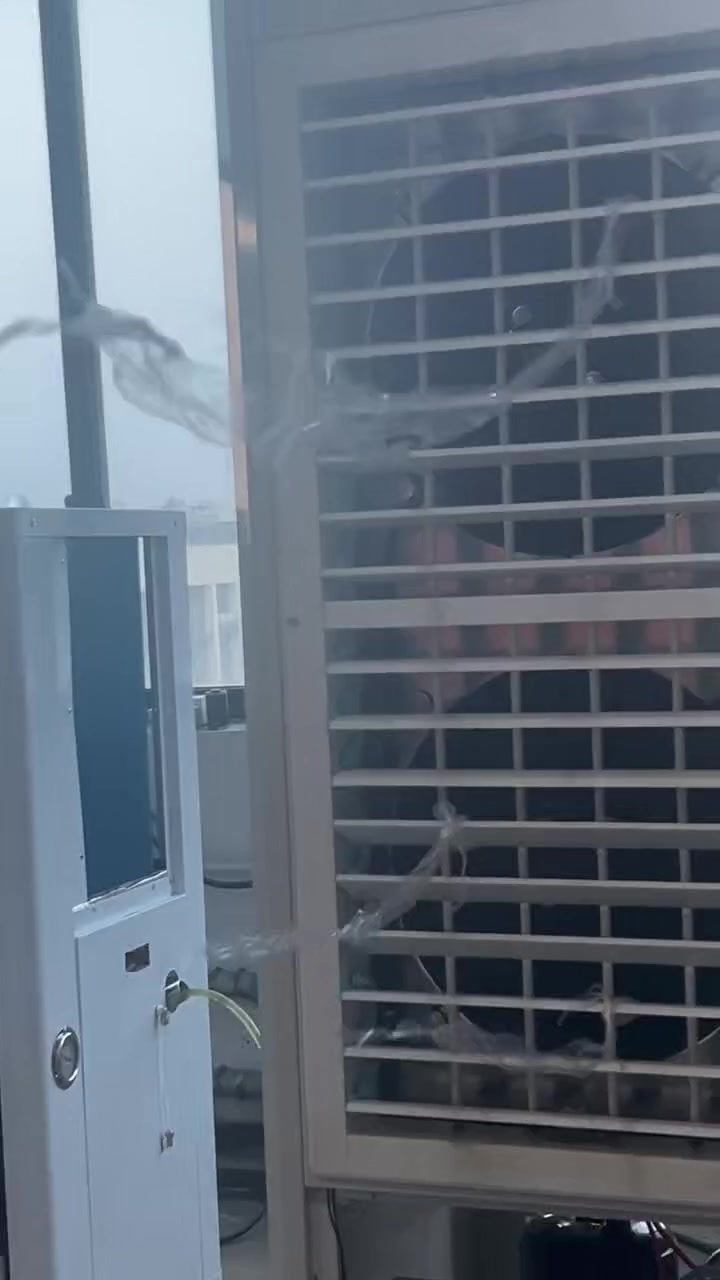 工业空调送风与温控画面